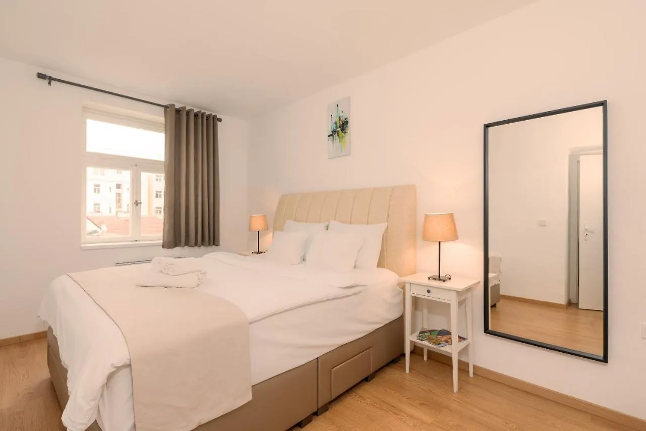 Ξενοδοχείο με διαμερίσματα Prague City Stay Rohacova